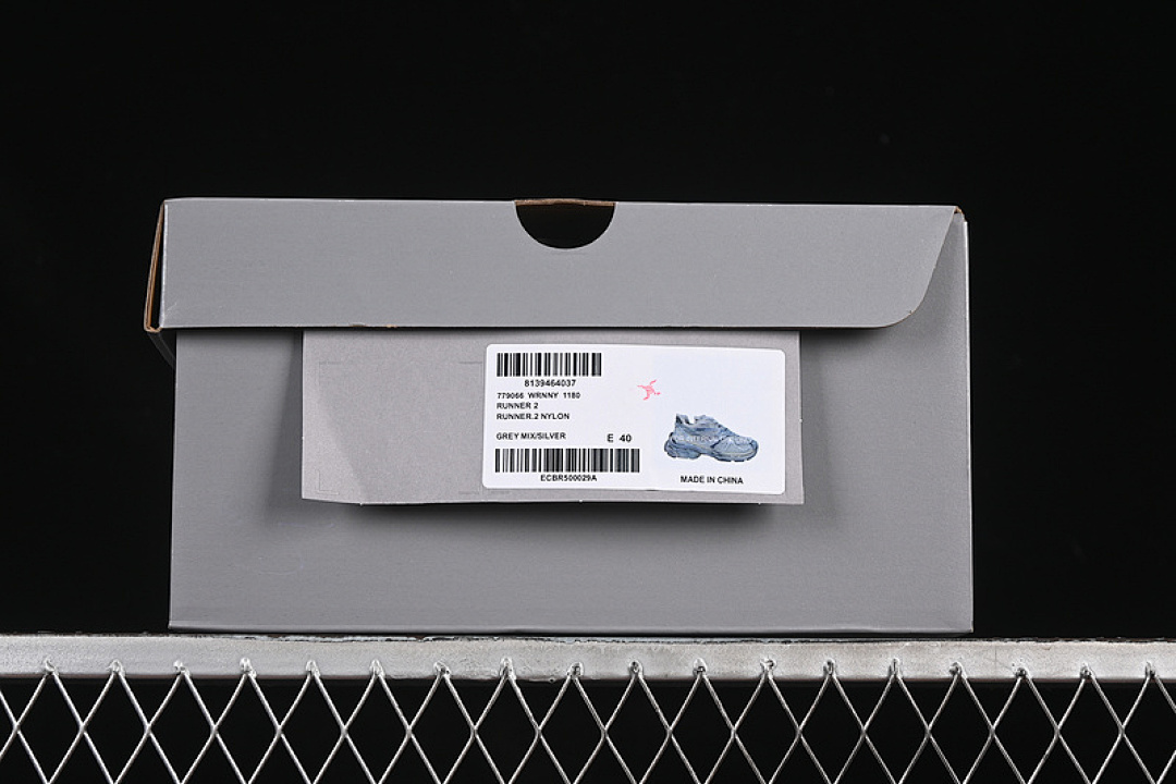 Balenciaga [WRNNY1180]-[BA*LEN*CIAGA RUNNER.2 NYLON 8.0 GREY/SILVER]-[WOMAN:35-39]-[MAN:40-46] - Image 13