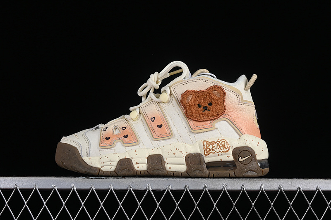 Nike [DX1939-100]-[AIR MORE UPTEMPO 96 QS GS COCONUT MILK/TEAM GOLD/GUM DARK BROWN/TEAM (GOLD]), photo 1