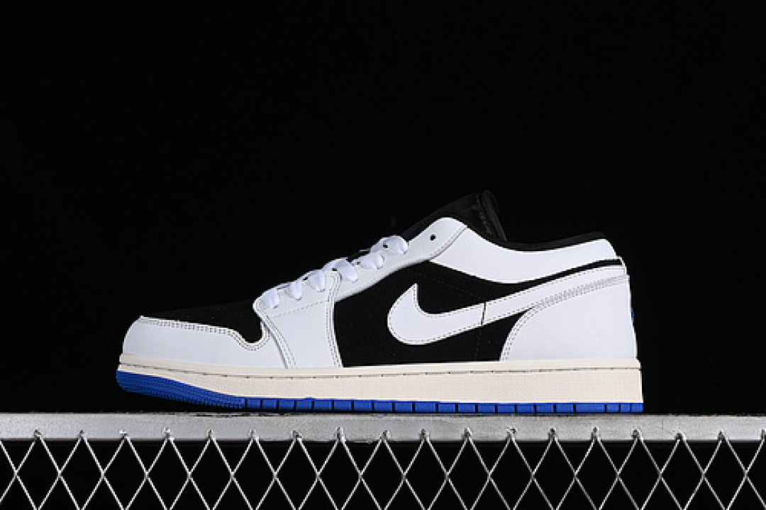 Jordan [HQ0764-001]-[AIR JORDAN 1 LOW QUAI 54 OFF NOIR/SUMMIT WHITE/BURNT SUNRISE/SAIL]-[UNISEX:36-46], photo 1