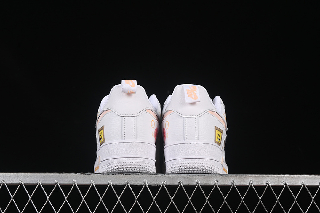 Nike [FB8971-070]-[AIR FORCE 1 07 LOW SPONGEBOB SQUAREPANTS WHITE/PINK/YELLOW]-[UNISEX:36-45] - Image 14