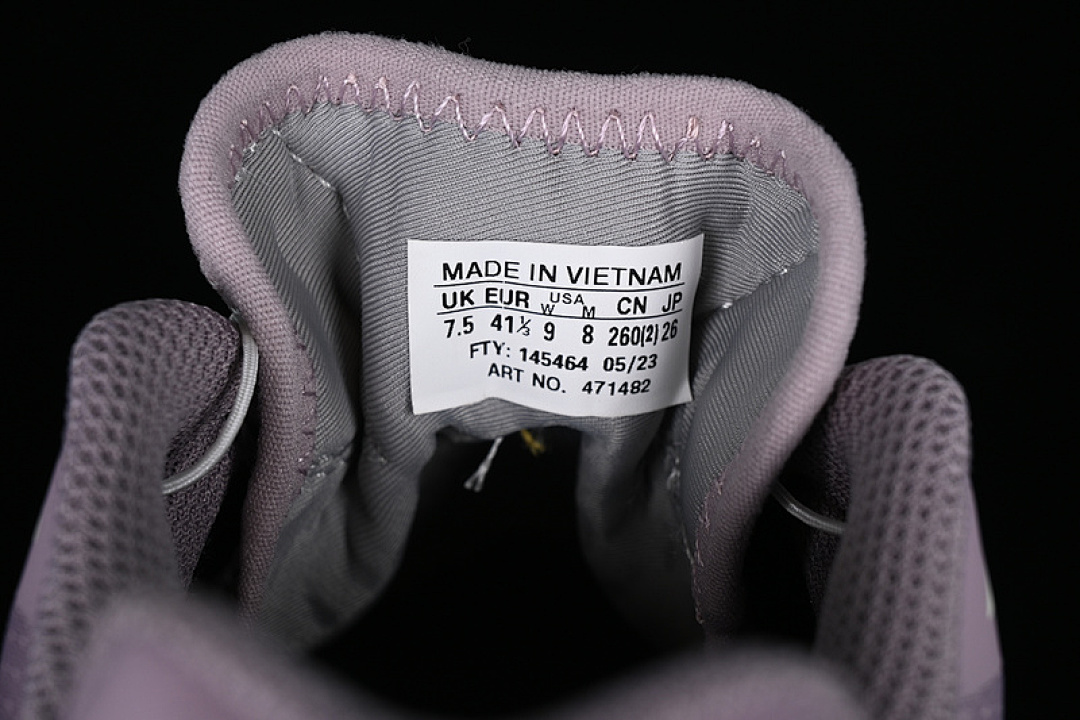 On Running [471482-32]-[XT 6 FOR DSM OUTDOOR RECREATION DULL PURPLE/DARK GRAY]-[WOMAN:36-39]-[MAN:40-45] - Image 5