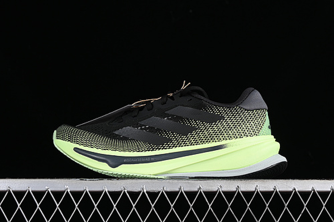 Unbranded [IG5846]-[SUPERNOVA RISE BLACK/GREY/GREEN SPARK]-[WOMAN:36-39]-[MAN:40-45], photo 1