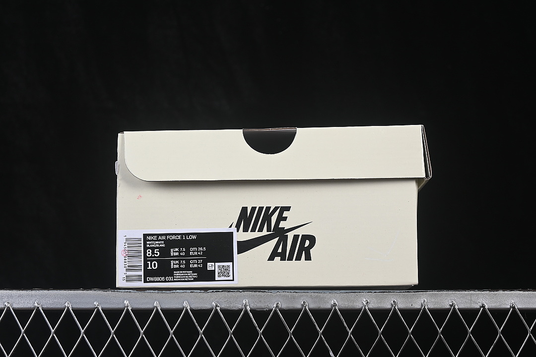 Nike [DW8806-031]-[AIR FORCE 1 07 LOW CASUAL SNEAKERS BROWN/WHITE]-[WOMAN:36-39]-[MAN:40-45] - Image 11