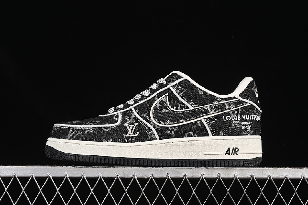 Nike Nike AIR FORCE 1 07 LOW LV WHITE/GREY/BLACK · SC9207-531, photo 1