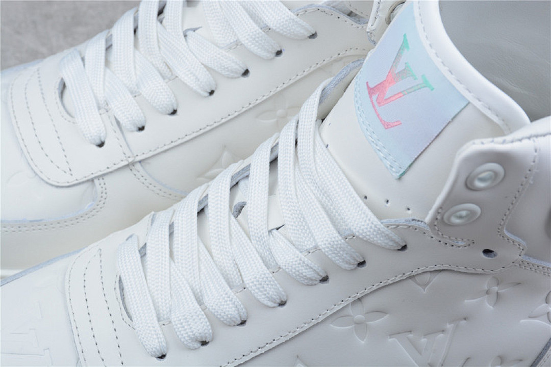 Louis Vuitton [L*V STELLAR HIGH SNEAKERS WHITE/WHITE/WHITE]-[WOMAN:35-39]-[MAN:40-44] - Image 9