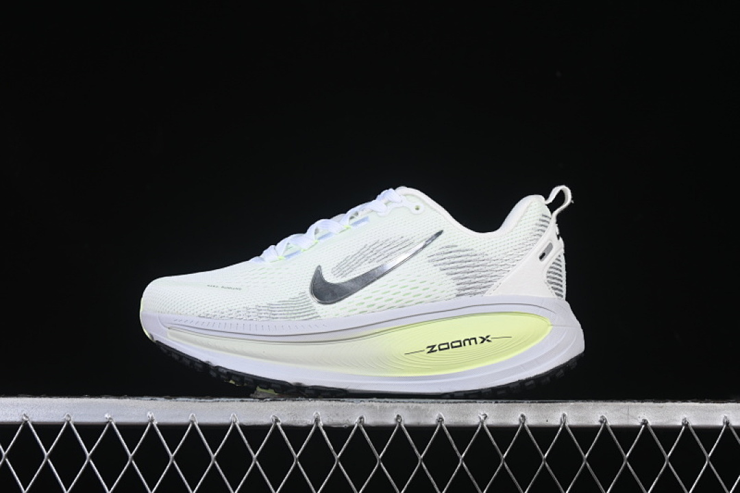 Nike [HM6804-107]-[AIR ZOOM VOMERO 18 WHITE/GREEN/GREY]-[WOMAN:36-39]-[MAN:40-46] - Image 2