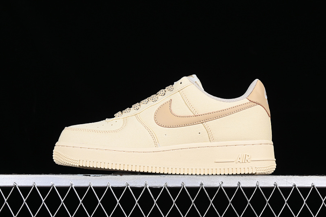 Nike [315122-269]-[AIR FORCE 1 07 NATURAL YELLOW/BROWN]-[WOMAN:36-39]-[MAN:40-45], photo 1