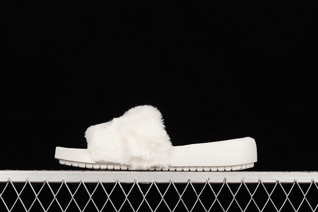 Jordan AIR Jordan NOLA SLIDE COCONUT MILK/OLIVE AURA/SAIL · DQ5364-131, photo 1