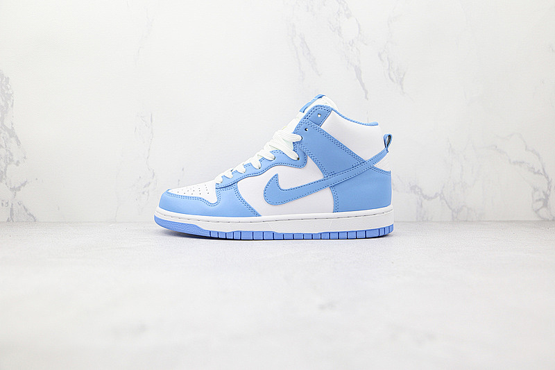 Nike SB DUNK HIGH ALUMINUM/WHITE/ALUMINUM · DD1869-107, photo 1