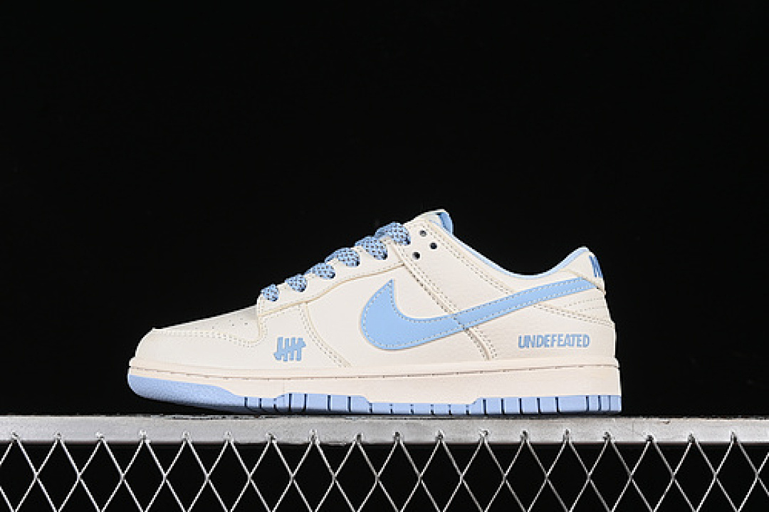 Unbranded [BB2699-212]-[SB DUNK LOW UN WHITE/BLUE]-[WOMAN:36-39]-[MAN:40-45], photo 1