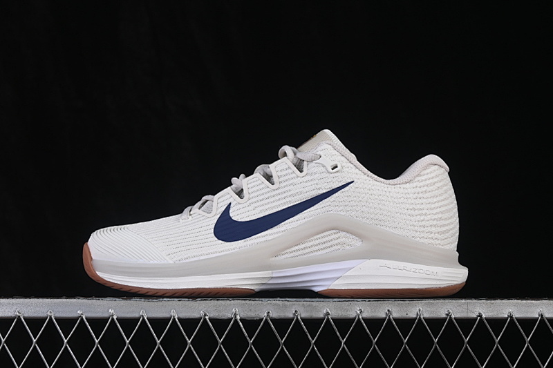 COURT AIR ZOOM VAPOR 12 HC SUMMIT WHITE/MEDIUM BROWN · FV5552-100, photo 1