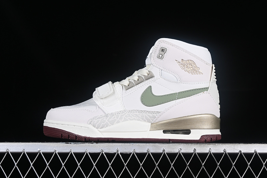Nike Nike AIR FORCE 1 07 LOW GREY/BROWN/KHAKI · WW5021-625, photo 1