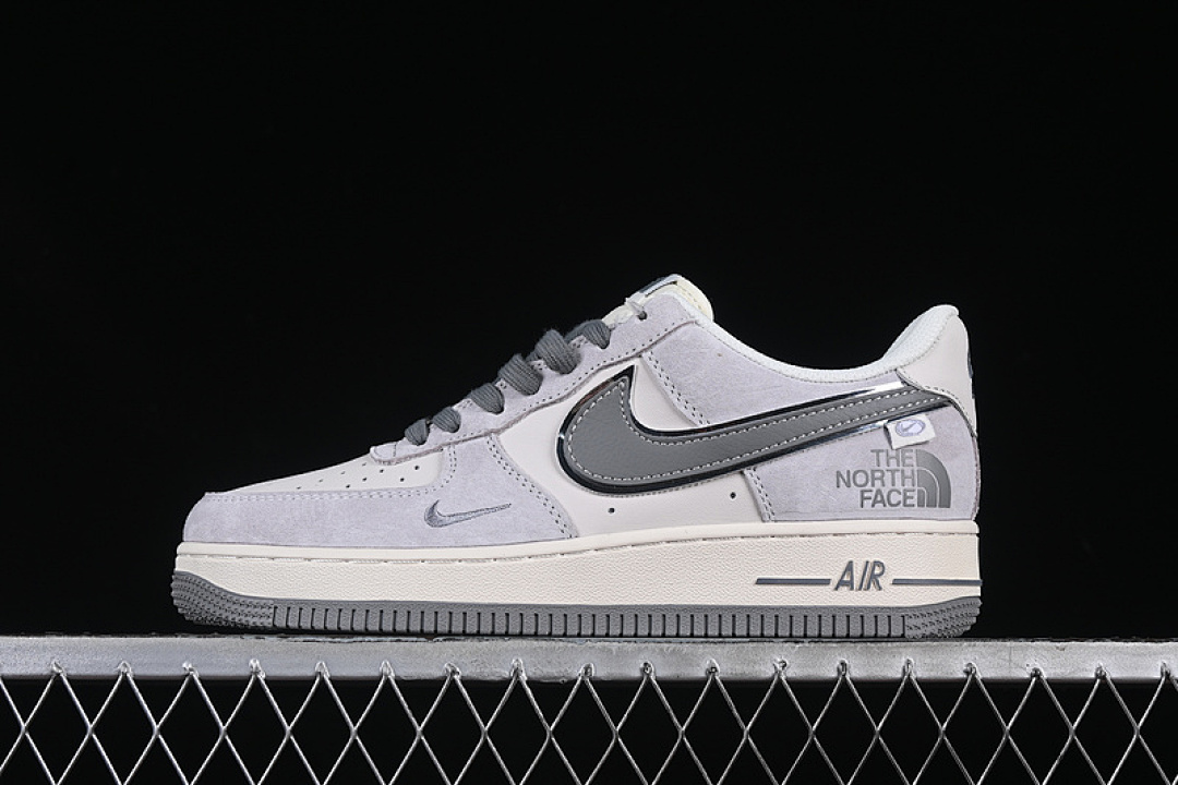 Nike [XZ6188-915]-[AIR FORCE 1 07 LOW WHITE/GREY]-[WOMAN:36-39]-[MAN:40-45] - Image 2