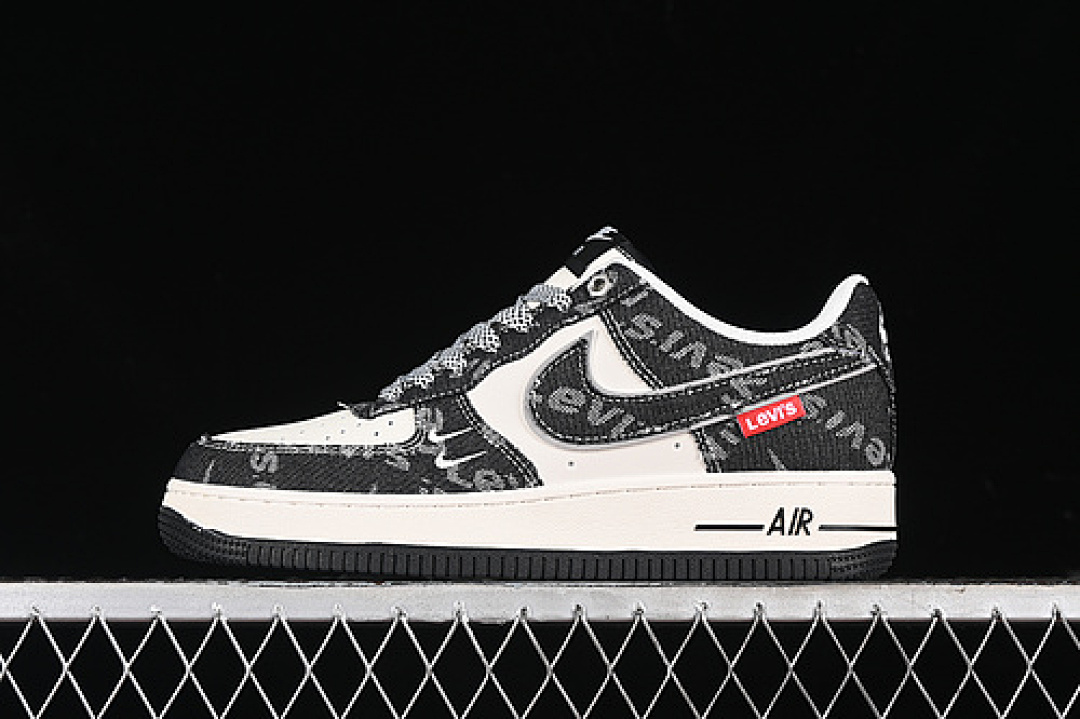 Nike [SJ6698-001]-[AIR FORCE 1 07 LOW WHITE/GREY/BLACK]-[WOMAN:36-39]-[MAN:40-45], photo 1