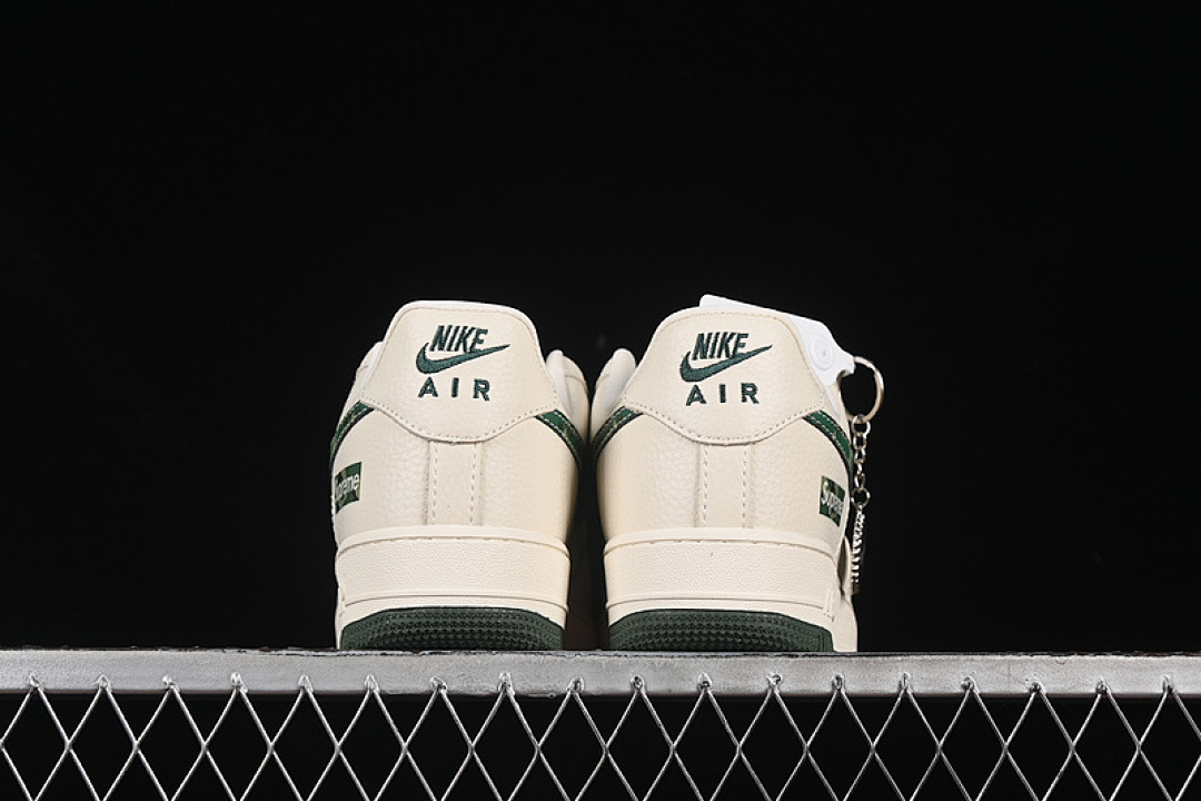 Nike [KK1988-069]-[AIR FORCE 1 07 LOW SUPREME WHITE/GREEN]-[WOMAN:36-39]-[MAN:40-45] - Image 14
