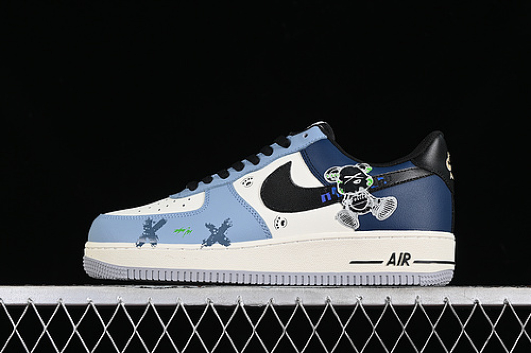 Nike [XC2351-222]-[AIR FORCE 1 07 LOW LONELY BEAR WHITE/BLACK/BLUE]-[WOMAN:36-39]-[MAN:40-45], photo 1