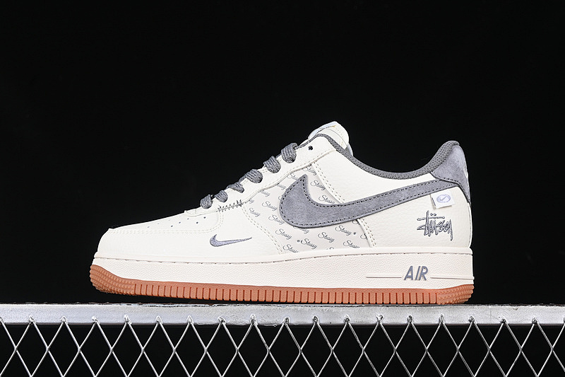 Nike Nike AIR FORCE 1 07 LOW WHITE/GREY · XZ6188-256, photo 1