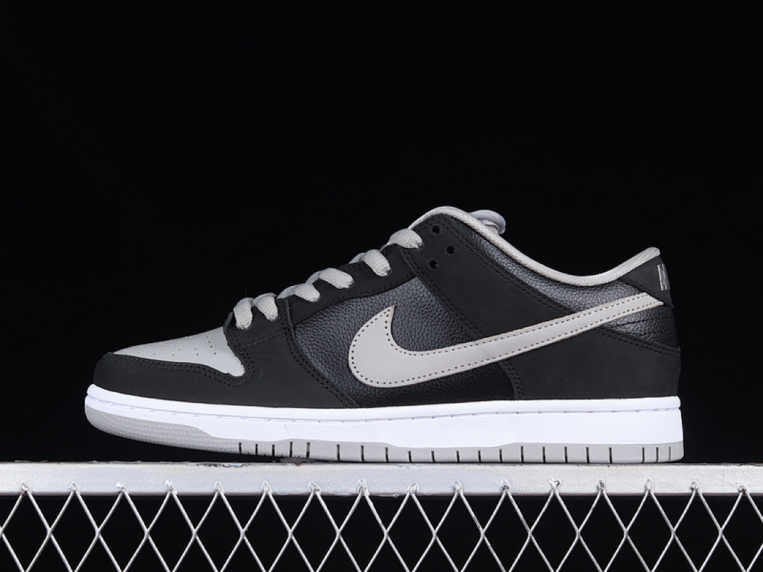 Unbranded [BQ6817-007]-[SB DUNK LOW J-PACK SHADOW BLACK/SHADOW GREY-WHITE]-[UNISEX:36-46], photo 1