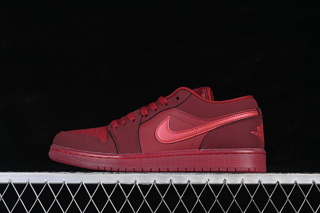 Jordan [IB7012-600]-[JORDAN 1 LOW SE TEAM RED/SIERRA RED]-[WOMAN:36-39]-[MAN:40-46], photo 1