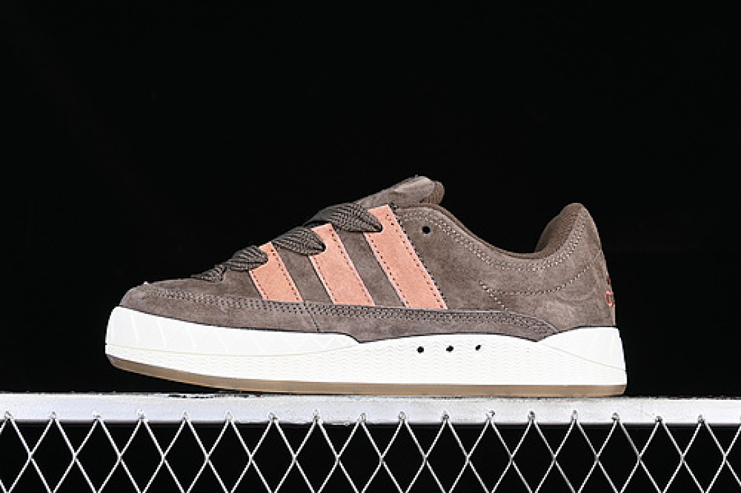 Human Made [IE0532]-[HUMAN MADE ADIMATIC WHITE/GREY/BROWN]-[WOMAN:36-39]-[MAN:40-45], photo 1