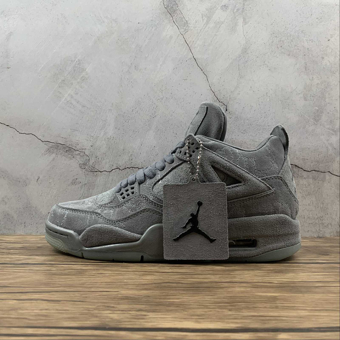 Jordan [930155-003]-[AIR JORDAN 4 RETRO X KAWS COOL GREY/COOL GREY/WHITE]-[MAN:40-47.5], photo 1
