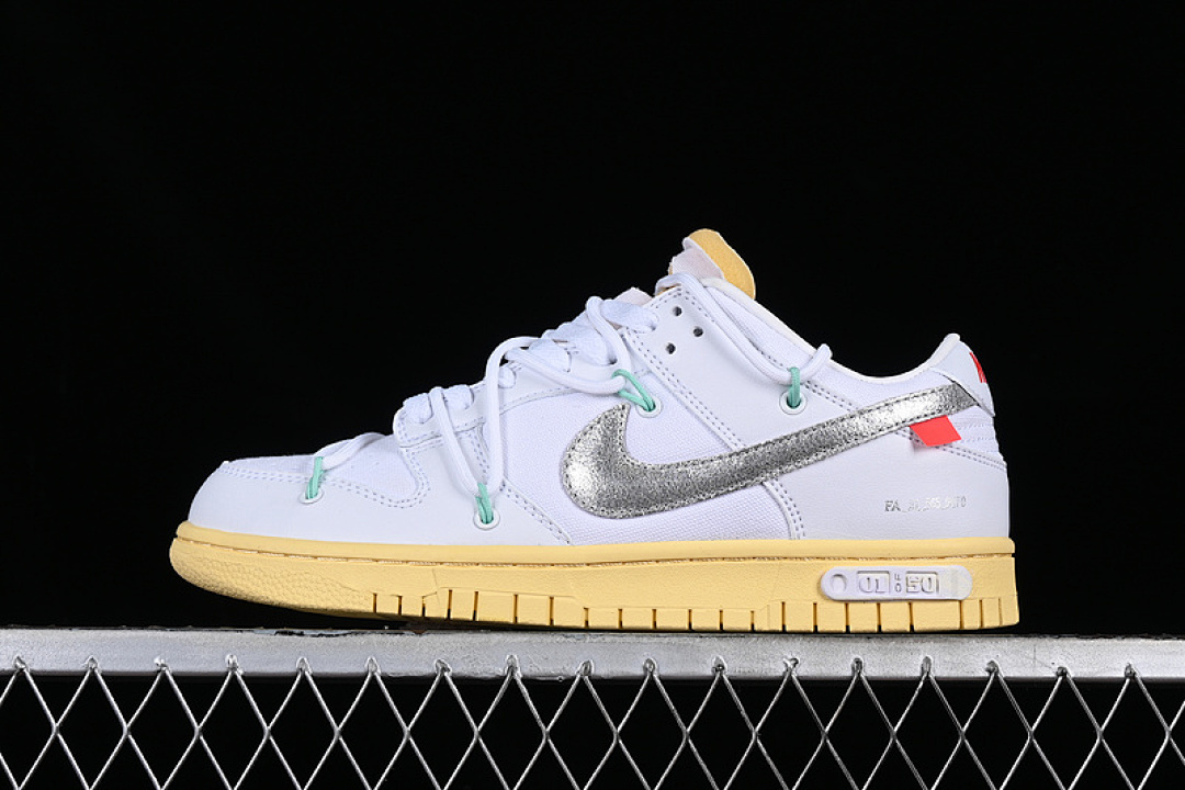 Off-White Nike OFF-WHITE X DUNK LOW LOT 01 OF 50 WHITE/METALLIC SILVER/BUTTER · DM1602-127, photo 1