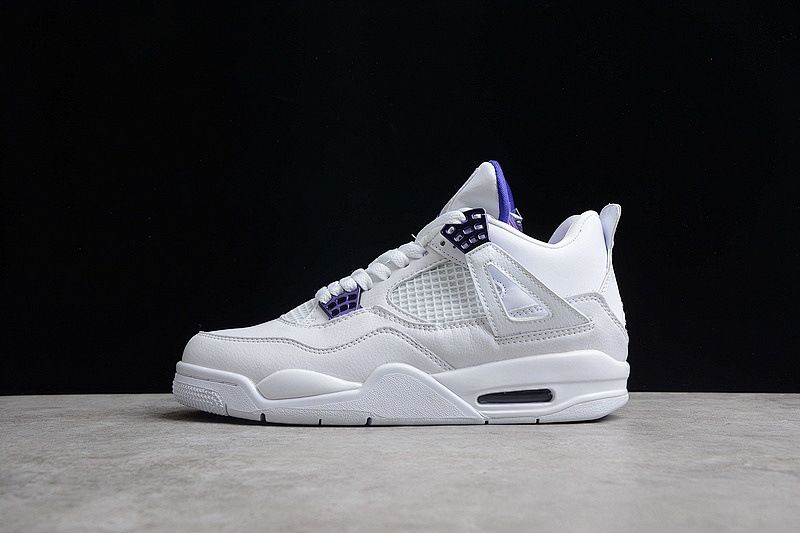 Jordan AIR Jordan 4 RETRO WHITE/COURT PURPLE/METALLIC SILVER · CT8527-115, photo 1