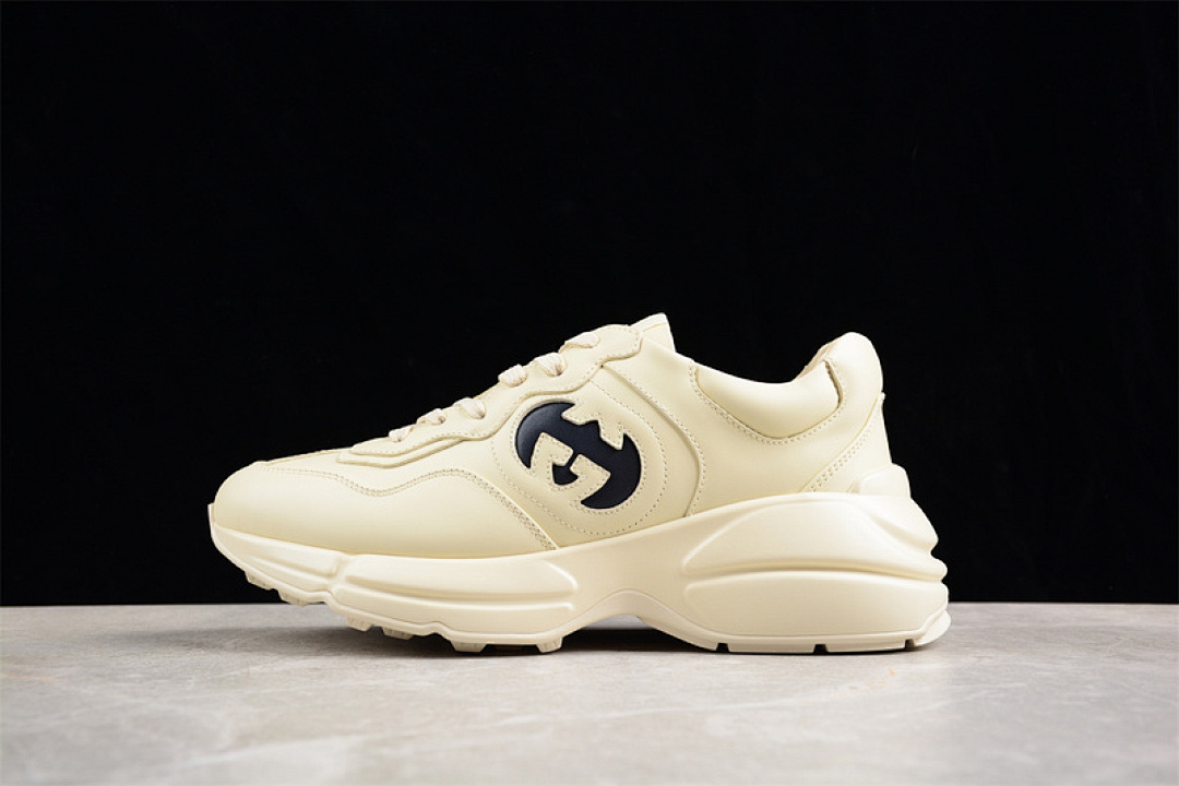 On Running [GUCCI RHYTON 2023 BLACK/GREY]-[WOMAN:35-39]-[MAN:40-45] - Image 16