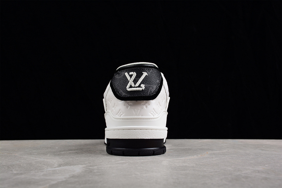 Louis Vuitton [L*V TRAINER LOW SNEAKER WHITE/WHITE/BLACK]-[WOMAN:35-39]-[MAN:40-45] - Image 12