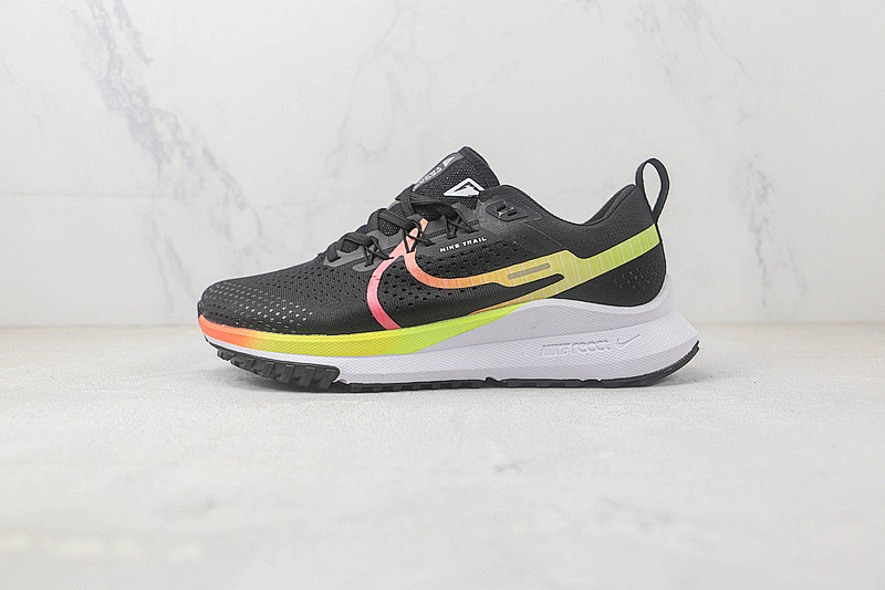 Nike Nike PEGASUS TRAIL 4 BLACK/YELLOW/ORANGE · DJ6158-202, photo 1