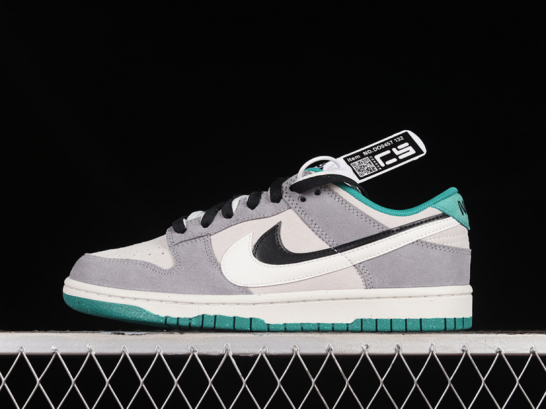Unbranded [DO9457-132]-[SB DUNK LOW 85 WHITE/BLACK/GREY/GREEN]-[WOMAN:36-39]-[MAN:40-46], photo 1
