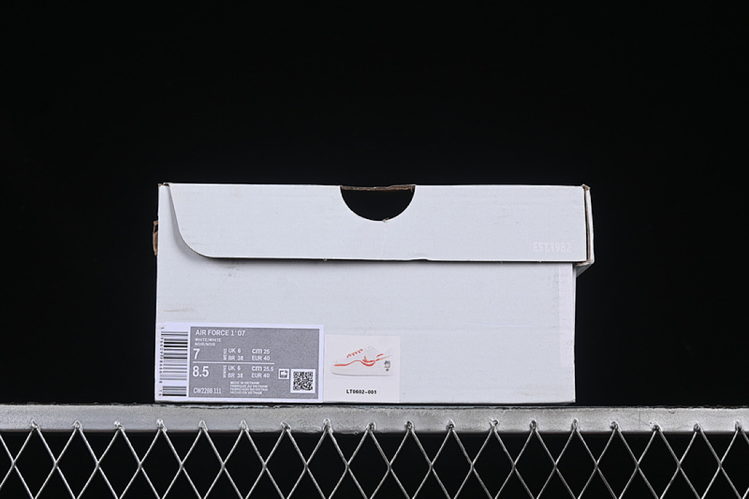 Nike [CW2288-111]-[AIR FORCE 1 07 LOW WHITE/RED]-[WOMAN:36-39]-[MAN:40-45] - Image 12