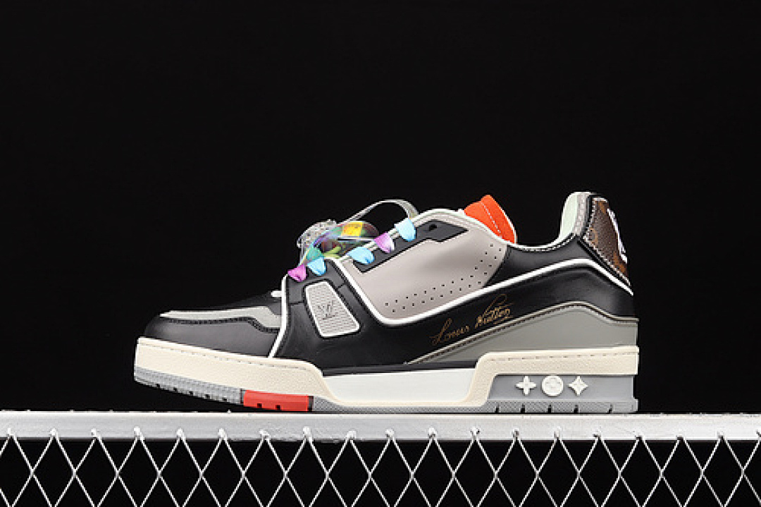 Louis Vuitton Louis Vuitton [L*V 2021SS TRAINER SHOES BLACK/GREY/BROWN]-[MAN:38-45], photo 1