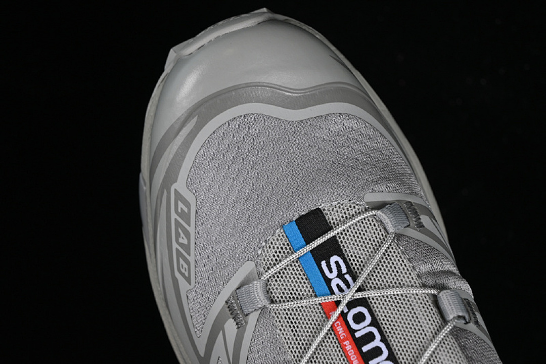 On Running [474448-29]-[XT 6 OUTDOOR RECREATION LIGHT GRAY/DARK GRAY]-[WOMAN:36-39]-[MAN:40-46] - Image 9