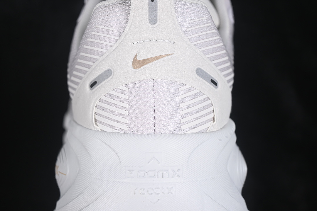 Nike [HM6803-009]-[AIR ZOOM VOMERO 18 CASUAL RUNNING SHOES GREY/WHITE]-[WOMAN:36-39]-[MAN:40-46] - Image 6