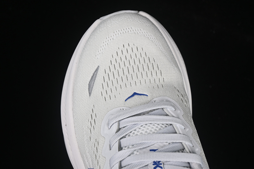 On Running [1162011 CYLT]-[HOKA ONE BONDI 9 WHITE/GREY/BLUE]-[WOMAN:36-39]-[MAN:40-45] - Image 10