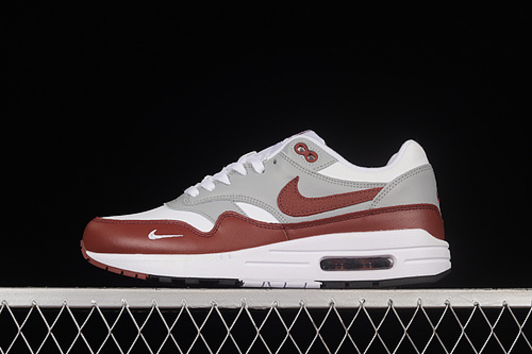 Nike Nike [DB5074-101]-[AIR MAX 1 PREMIUM MYSTIC DATES WHITE/WOLF GREY/BLACK]-[WOMAN:36-39]-[MAN:40-46], photo 1