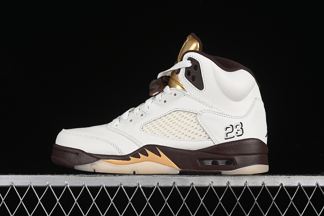 Jordan AIR Jordan 5 RETRO EARTH/METALLIC GOLD/SAIL/MUSLIN · DD9336-200, photo 1