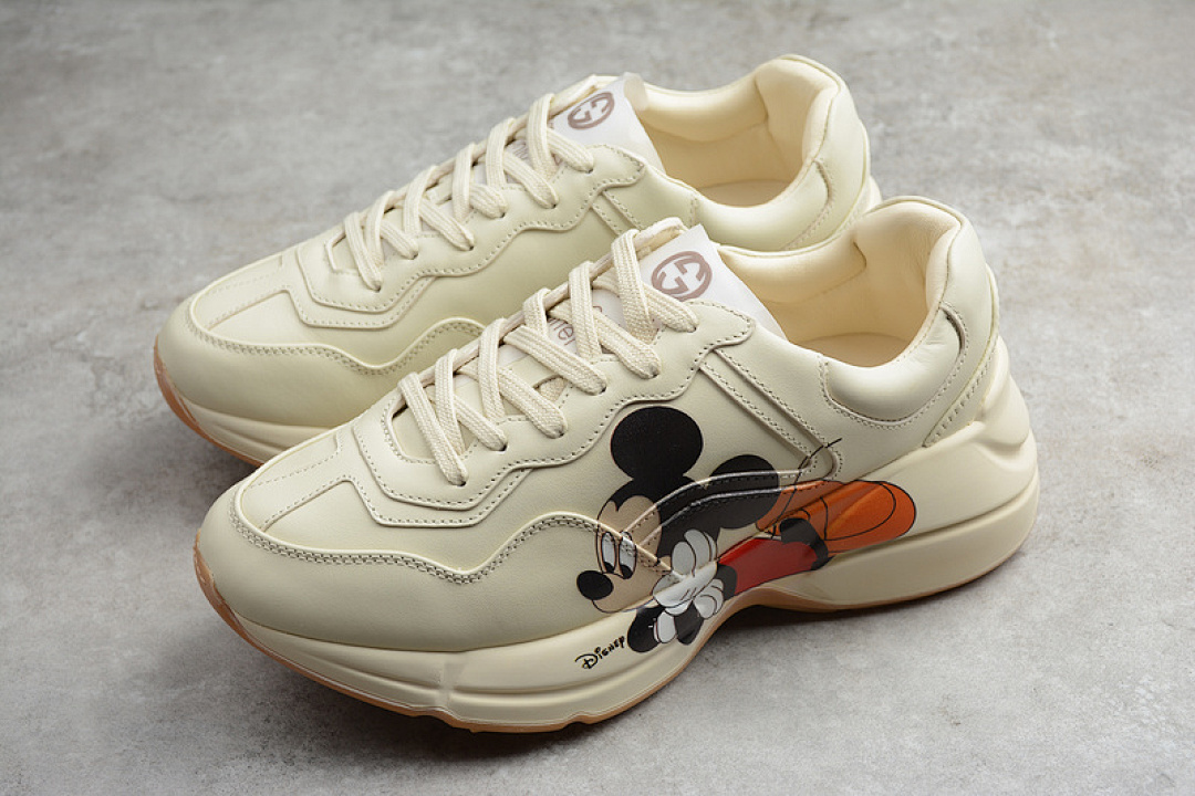 On Running [GU*CCI SHOES BEIGE/BLACK/BEIGE]-[WOMAN:35-39]-[MAN:40-44] - Image 16