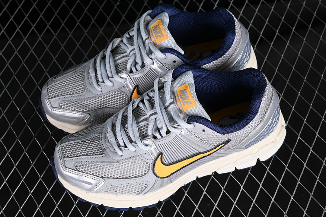 Nike [FJ4151-001]-[ZOOM VOMERO 5 MS GREY/SILVER/YELLOW]-[WOMAN:36-39]-[MAN:40-45] - Image 11