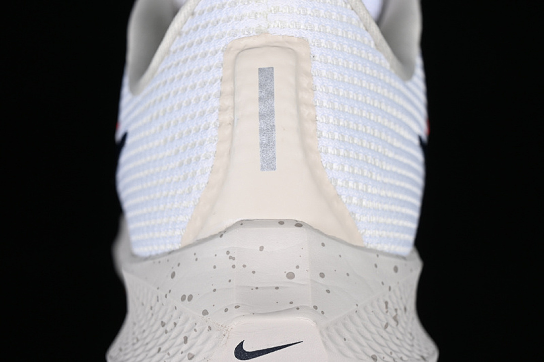 Nike [DV7480-100]-[AIR ZOOM PEGASUS 40 WIDE WHITE/LIGHT OREWOOD BROWN/PHANTOM/OBSIDIAN] - Image 6
