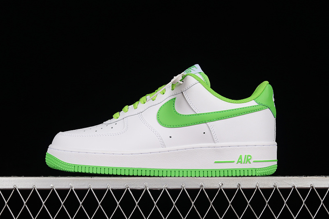 Nike [DH7561-105]-[AIR FORCE 1 LOW WHITE/WHITE/GREEN]-[WOMAN:36-39]-[MAN:40-45], photo 1