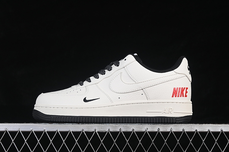 Nike Nike AIR FORCE 1 07 LOW WHITE/WHITE/WHITE · MM3399-813, photo 1