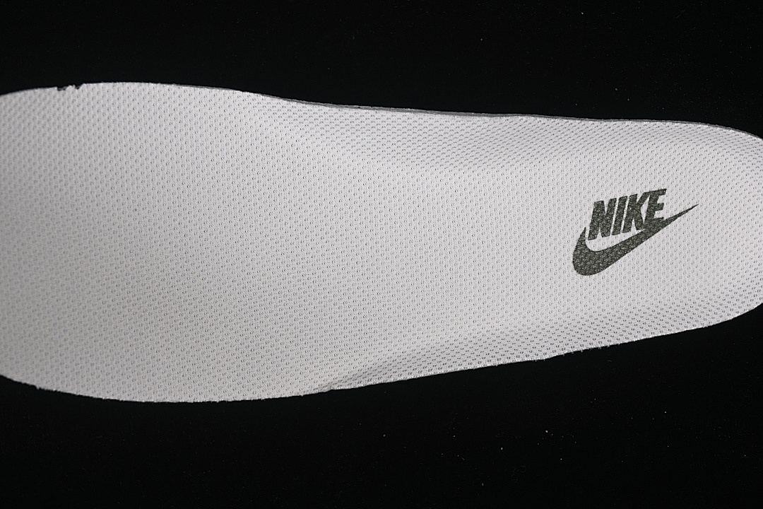 Nike [SM6668-125]-[AIR FORCE 1 07 LOW WHITE/DARK GREEN/WHITE]-[WOMAN:36-39]-[MAN:40-45] - Image 4