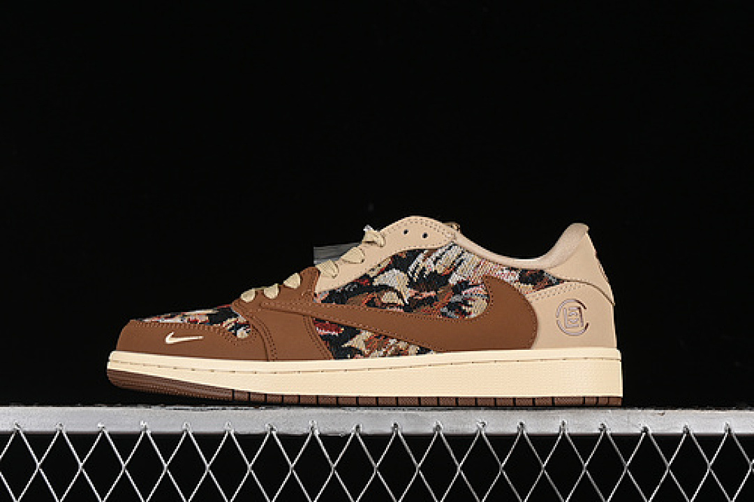 Jordan [JH6088-610]-[TRAVIS SCOTT X FRAGMENT DESIGN AIR JORDAN 1 LOW OG SP GREY/BROWN]-[36-45], photo 1
