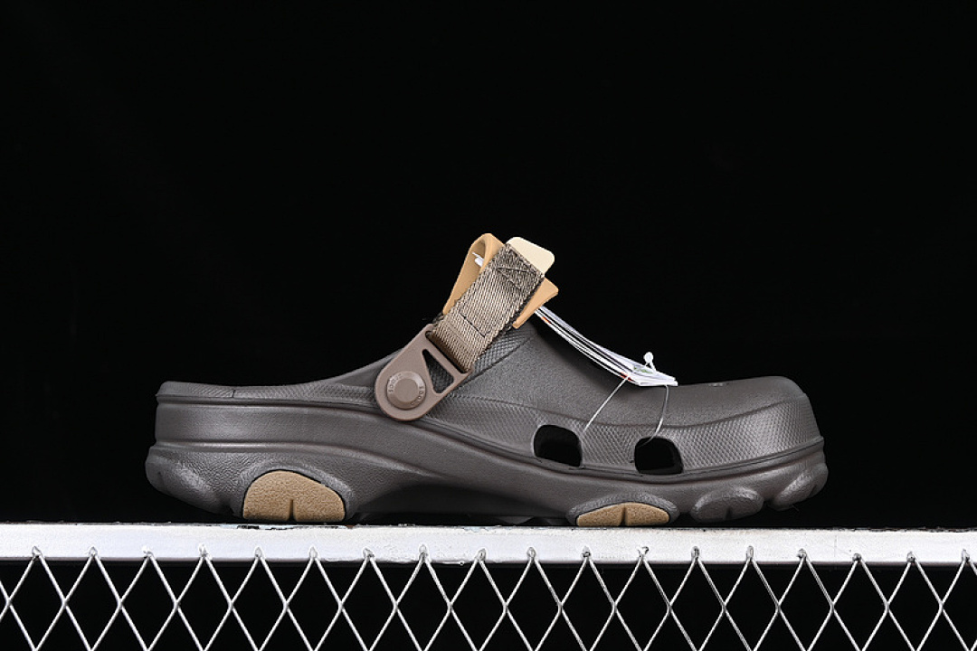 Crocs [CROCS CLASSIC CLOG BROWN/GREY]-[WOMAN:37-39]-[MAN:40-46] - Image 10