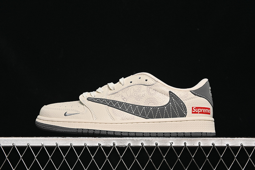 Jordan [XS2025-050]-[TRAVIS SCOTT X FRAGMENT DESIGN AIR JORDAN 1 LOW OG SP OFF WHITE/GREY]-[36-45], photo 1