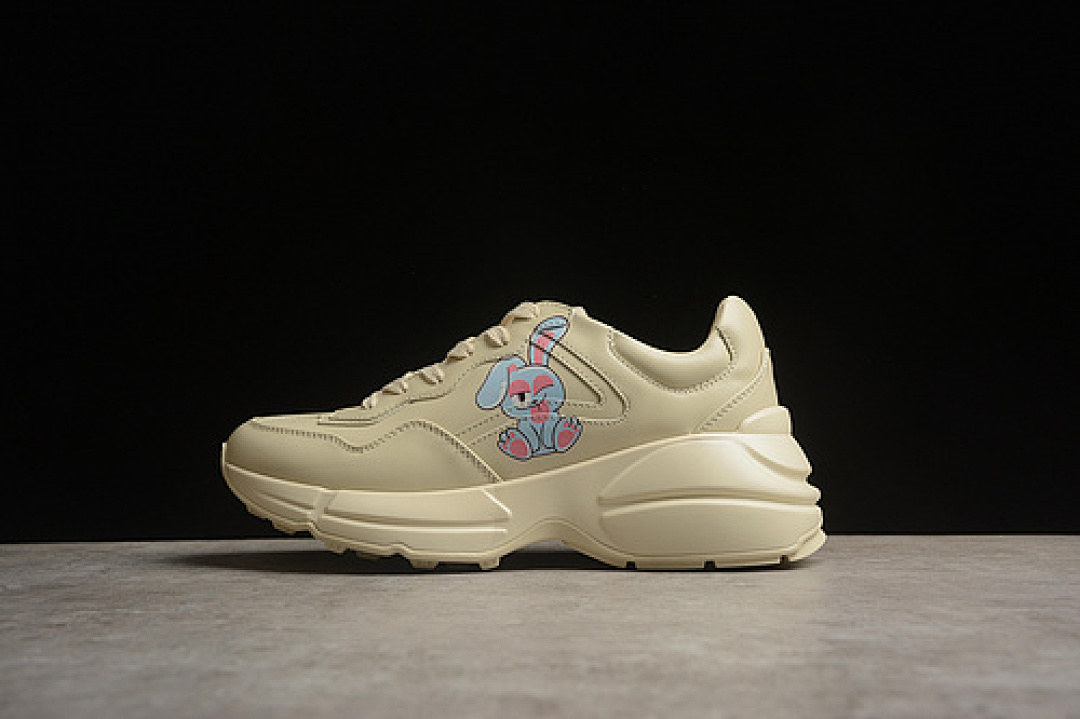 On Running On Running [GU*CCI RHYTON VINTAGE BEIGE/BLUE/PINK]-[WOMAN:35-39]-[MAN:40-44], photo 1