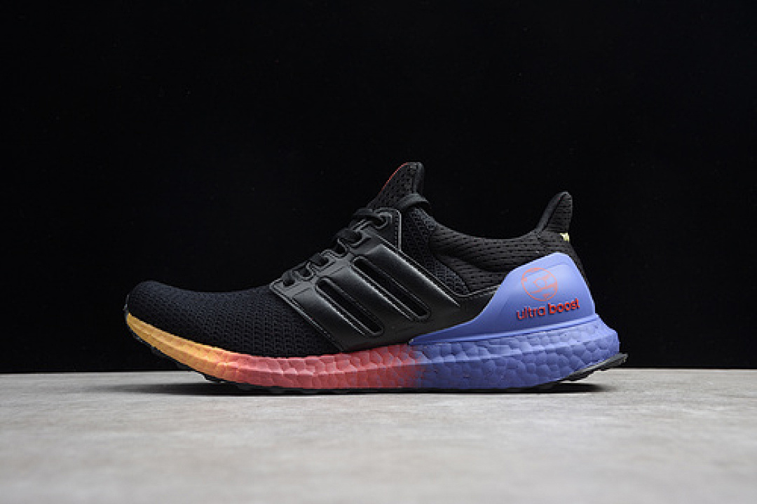 Unbranded [FW3725]-[JUAL SEPATU LARI ULTRABOOST 2.0 NANJING BLACK/PINK/BLUE]-[MAN:39-45], photo 1