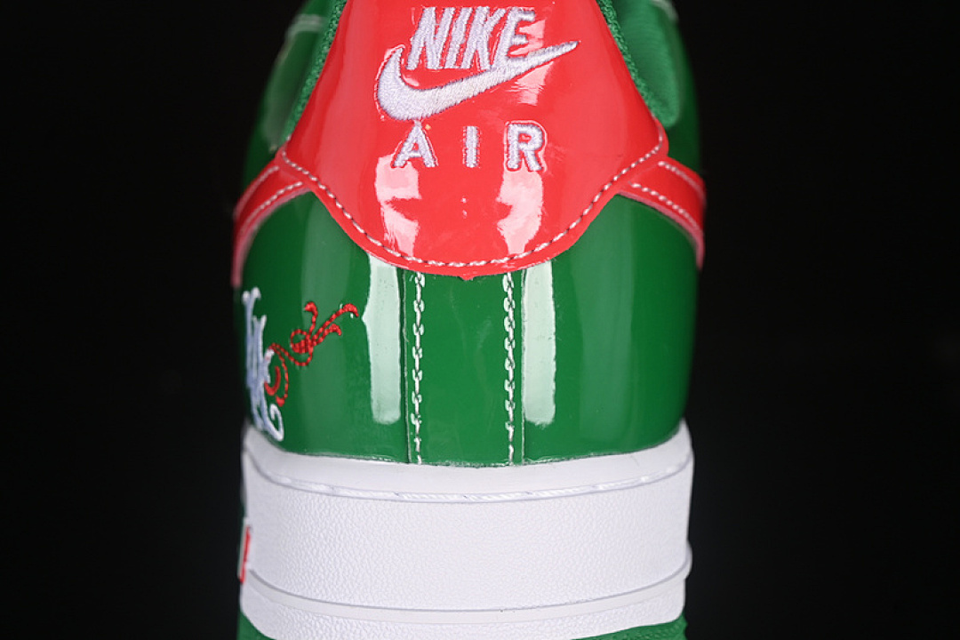 Nike [306146-131]-[AIR FORCE 1 07 LOW WHITE/CLASSIC GREEN-VARSITY RED]-[WOMAN:36-39]-[MAN:40-45] - Image 7
